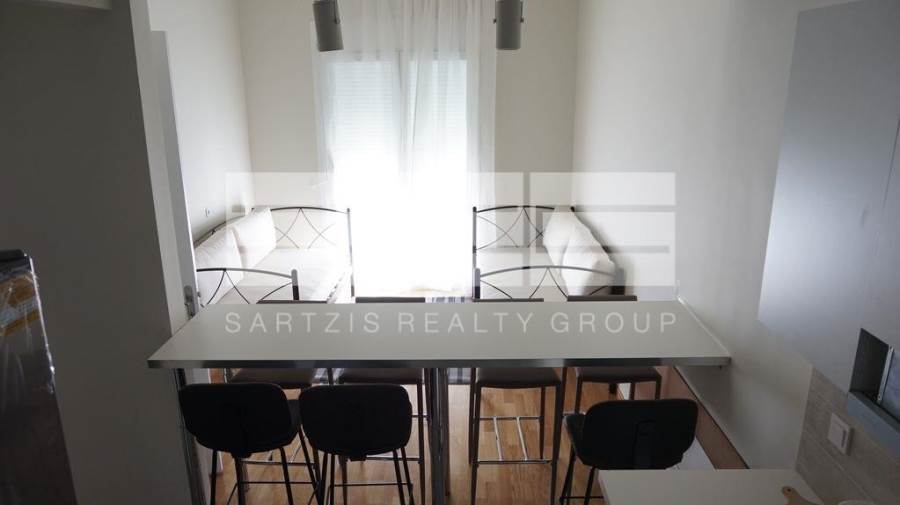 (For Sale) Residential Apartment || Athens Center/Athens - 86 Sq.m, 2 Bedrooms, 85.000€ 