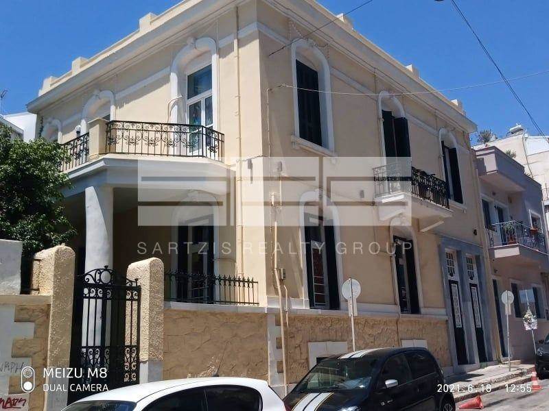 (For Sale) Residential Detached house || Piraias/Piraeus - 418 Sq.m, 4 Bedrooms, 820.000€ 