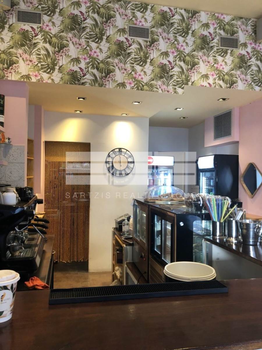 (For Sale) Commercial Retail Shop || Athens Center/Athens - 78 Sq.m, 300.000€ 