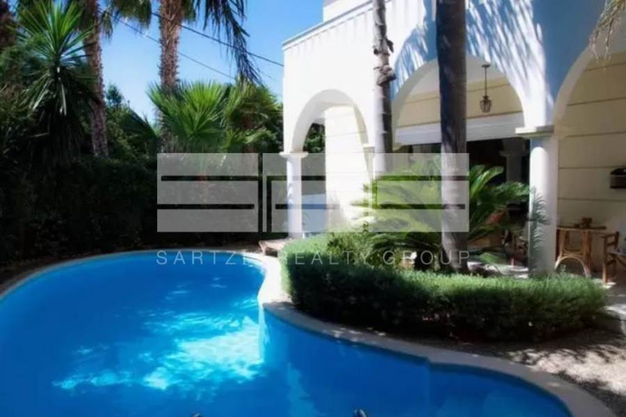 (For Rent) Residential Villa || Athens South/Alimos - 360 Sq.m, 5 Bedrooms, 6.500€ 