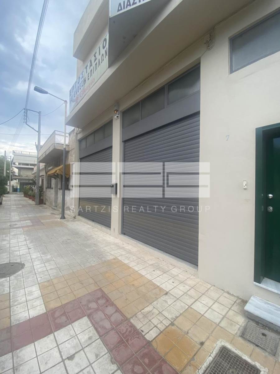 (For Sale) Commercial Building || Piraias/Agios Ioannis Renti - 450 Sq.m, 350.000€ 