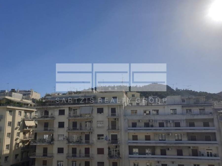 (For Sale) Residential Apartment || Athens Center/Athens - 144 Sq.m, 2 Bedrooms, 470.000€ 