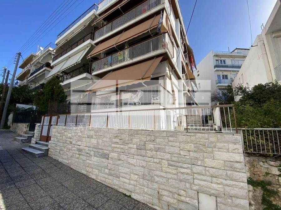 (For Sale) Residential Building || Athens Center/Ilioupoli - 240 Sq.m, 5 Bedrooms, 550.000€ 
