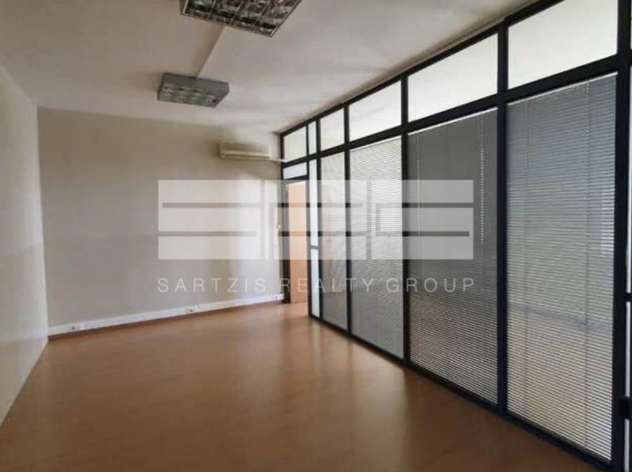 (For Sale) Commercial Commercial Property || Athens Center/Athens - 160 Sq.m, 1.300€ 