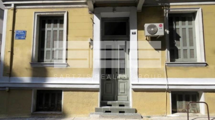 (For Sale) Residential Building || Athens Center/Athens - 350 Sq.m, 9 Bedrooms, 500.000€ 