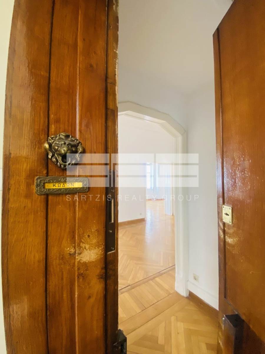 (For Sale) Residential Apartment || Athens Center/Athens - 161 Sq.m, 3 Bedrooms, 970.000€ 