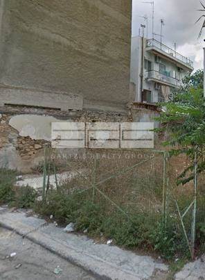 (Προς Πώληση) Αξιοποιήσιμη Γη Οικόπεδο || Πειραιάς/Πειραιάς - 215 τ.μ, 320.000€ 