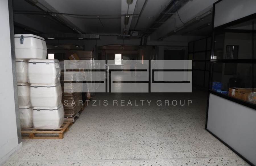 (For Sale) Commercial Building || Athens South/Tavros - 4.278 Sq.m, 4.500.000€ 