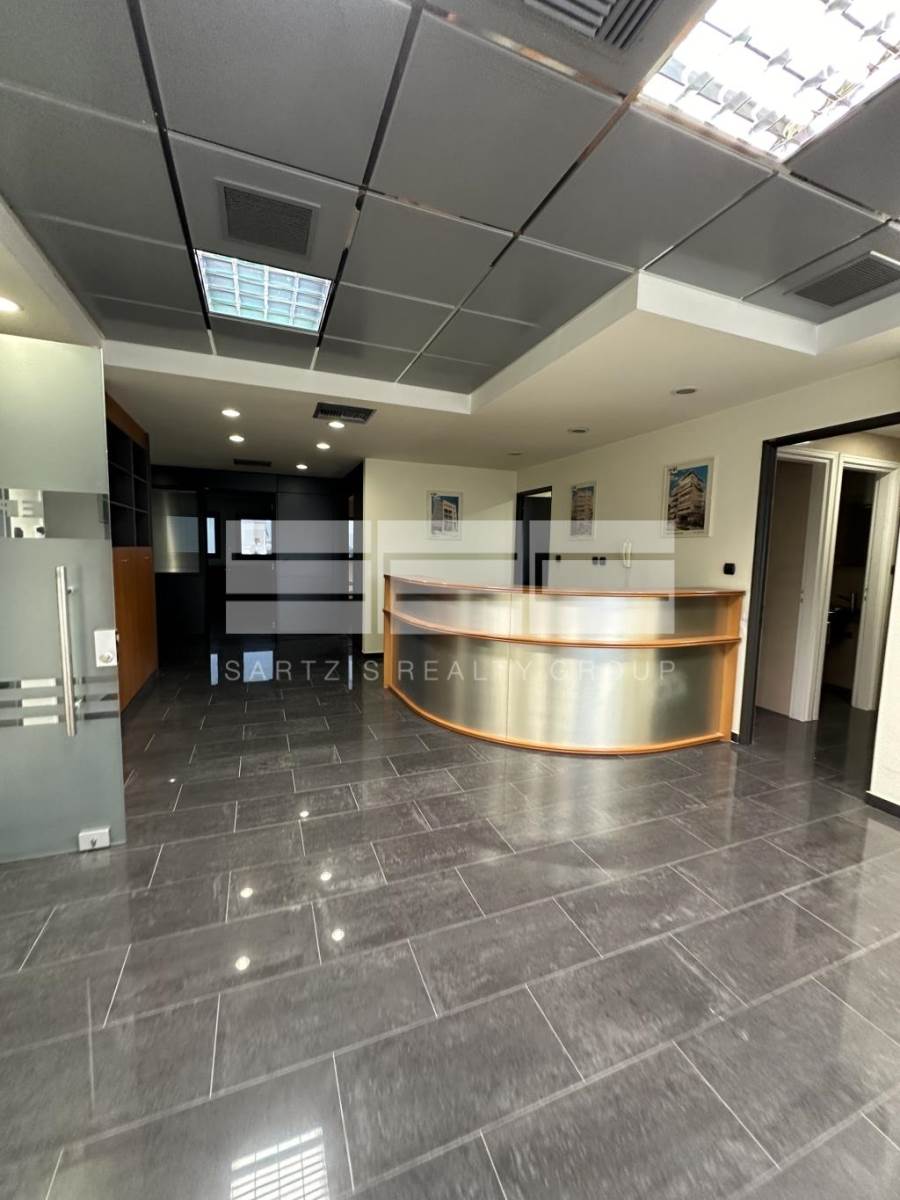(Προς Πώληση) Επαγγελματικός Χώρος Γραφείο || Αθήνα Νότια/Παλαιό Φάληρο - 180 τ.μ, 570.000€ 
