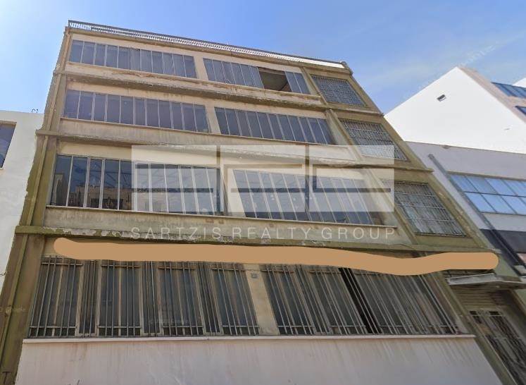 (For Sale) Commercial Building || Piraias/Piraeus - 1.200 Sq.m, 1.750.000€ 