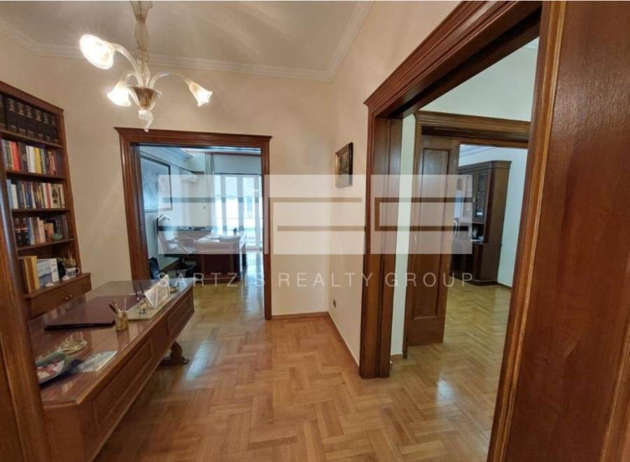 (For Sale) Residential Apartment || Athens Center/Athens - 142 Sq.m, 2 Bedrooms, 850.000€ 