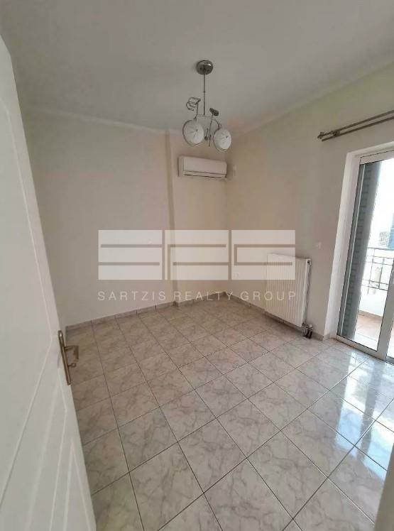 (For Rent) Residential Floor Apartment || Piraias/Keratsini - 100 Sq.m, 3 Bedrooms, 850€ 