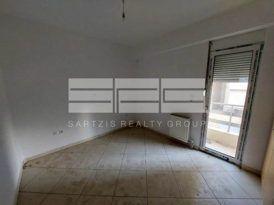(For Sale) Residential Floor Apartment || Piraias/Nikaia - 85 Sq.m, 2 Bedrooms, 210.000€ 