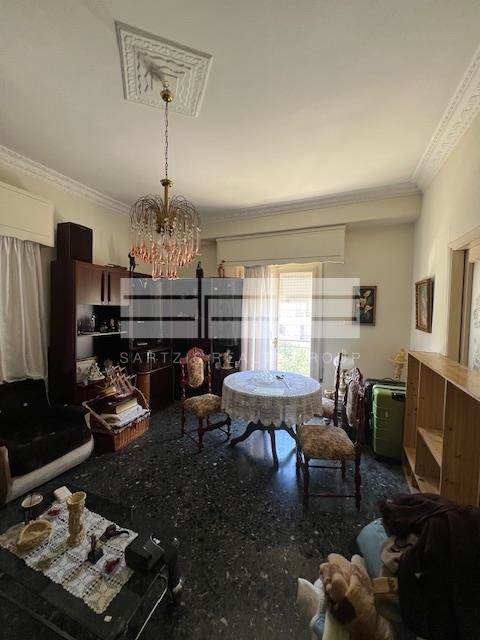 (For Sale) Residential Floor Apartment || Piraias/Piraeus - 80 Sq.m, 2 Bedrooms, 360.000€ 