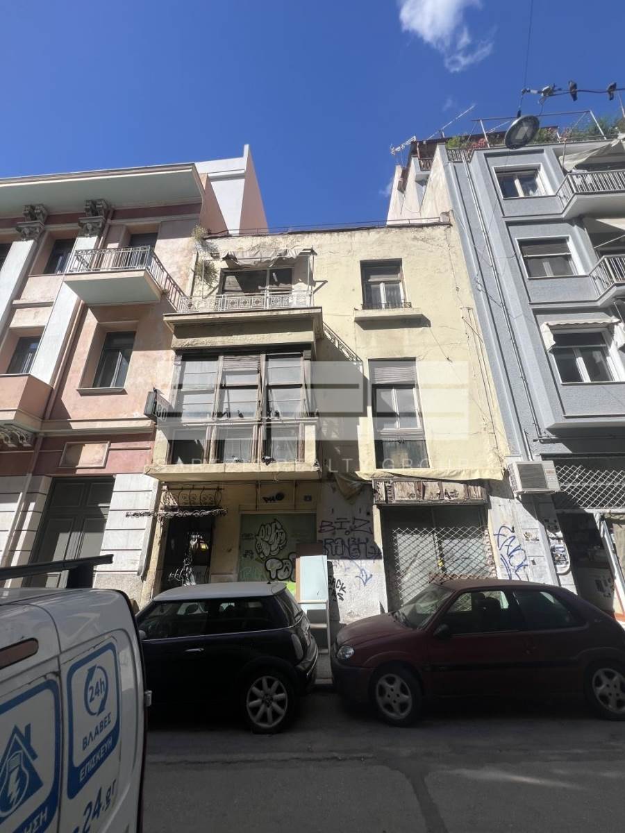 (Προς Πώληση) Κατοικία Πολυκατοικία/Κτίριο || Αθήνα Κέντρο/Αθήνα - 326 τ.μ, 5 Υ/Δ, 260.000€ 
