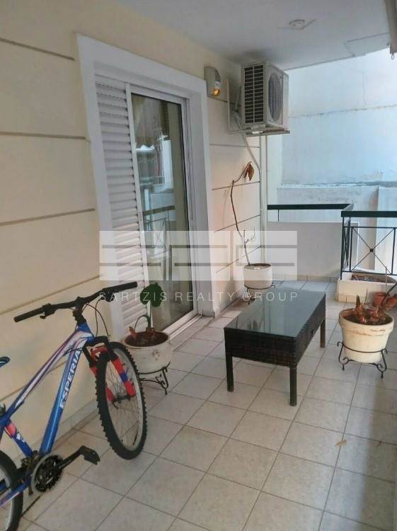 (For Sale) Residential Floor Apartment || Piraias/Nikaia - 83 Sq.m, 2 Bedrooms, 165.000€ 
