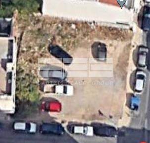 (Προς Πώληση) Αξιοποιήσιμη Γη Οικόπεδο || Αθήνα Κέντρο/Αθήνα - 300 τ.μ, 690.000€ 
