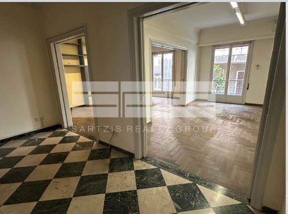 (For Sale) Residential Apartment || Athens Center/Athens - 165 Sq.m, 3 Bedrooms, 680.000€ 