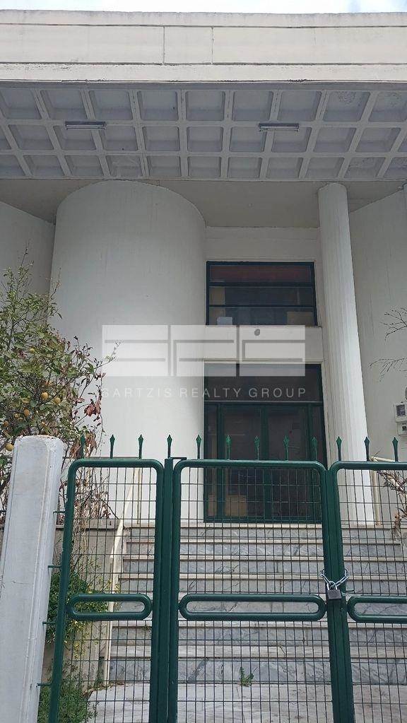(For Sale) Commercial Small Industrial Area || Athens South/Mosxato - 1.200 Sq.m, 4.200.000€ 