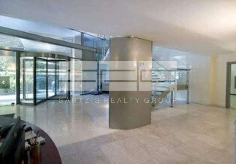 (For Sale) Commercial Building || Athens Center/Athens - 5.330 Sq.m, 6.900.000€ 