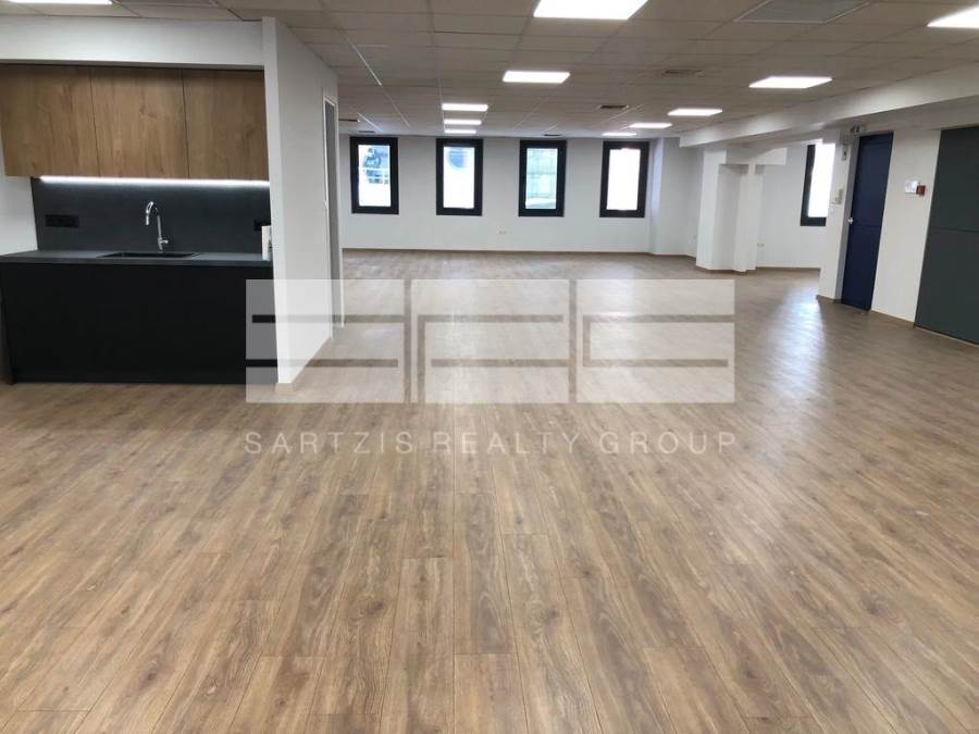 (For Rent) Commercial Office || Athens Center/Athens - 210 Sq.m, 4.800€ 