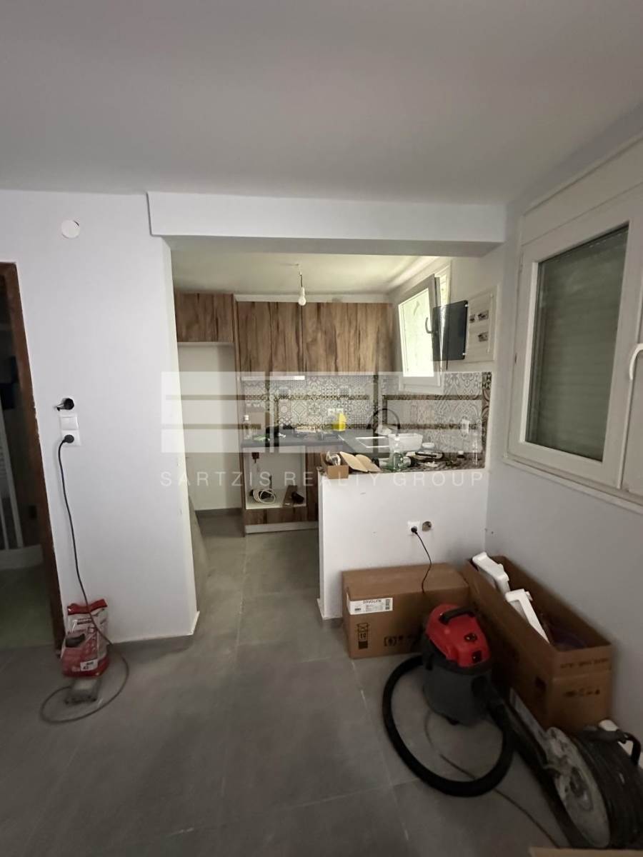 (Προς Πώληση) Κατοικία Στούντιο || Αθήνα Νότια/Άλιμος - 28 τ.μ, 100.000€ 