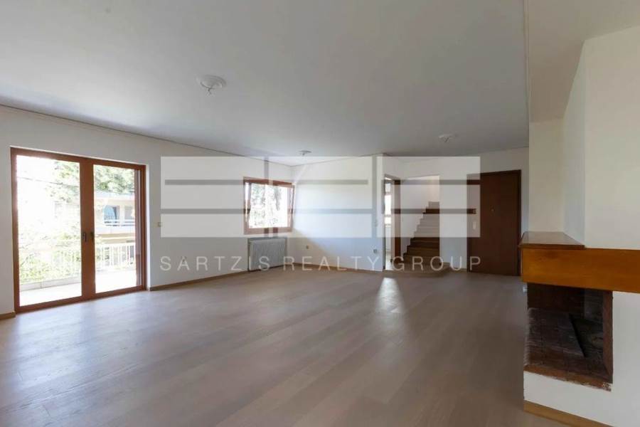 (For Rent) Residential Maisonette || Athens North/Filothei - 145 Sq.m, 3 Bedrooms, 2.650€ 