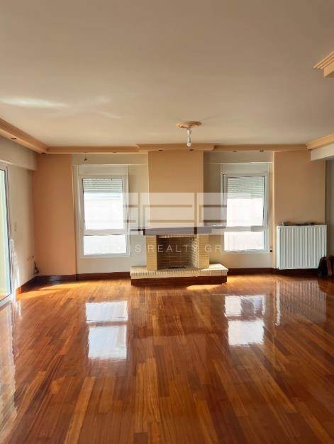 (For Rent) Residential Maisonette || Athens North/Kifissia - 240 Sq.m, 1.600€ 