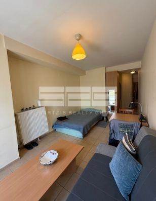 (For Sale) Residential Building || Fthiotida/Lamia - 838 Sq.m, 19 Bedrooms, 650.000€ 