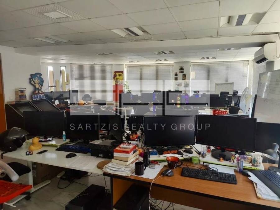 (For Rent) Commercial Commercial Property || Athens North/Marousi - 160 Sq.m, 2.500€ 