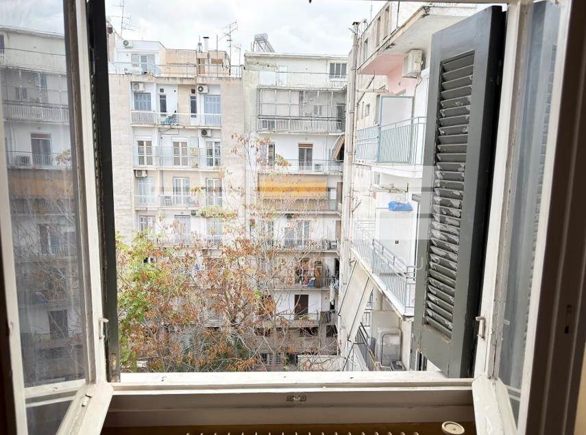 (Προς Πώληση) Κατοικία Οροφοδιαμέρισμα || Αθήνα Κέντρο/Αθήνα - 70 τ.μ, 2 Υ/Δ, 300.000€ 