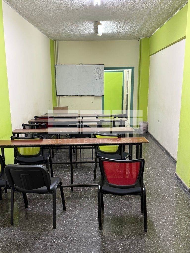 (Προς Ενοικίαση) Επαγγελματικός Χώρος Γραφείο || Αθήνα Κέντρο/Αθήνα - 185 τ.μ, 2.100€ 