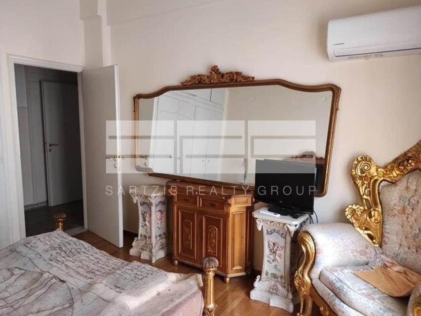 (Προς Πώληση) Κατοικία Οροφοδιαμέρισμα || Αθήνα Κέντρο/Αθήνα - 166 τ.μ, 3 Υ/Δ, 350.000€ 