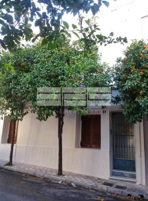 (For Sale) Residential Detached house || Athens Center/Ymittos - 180 Sq.m, 2 Bedrooms, 364.000€ 