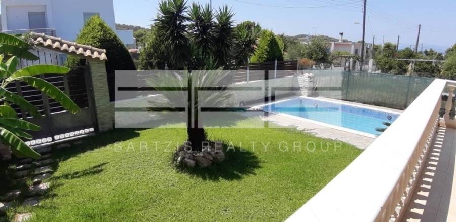 (Προς Πώληση) Κατοικία Μεζονέτα || Πειραιάς/Σαλαμίνα - 200 τ.μ, 3 Υ/Δ, 220.000€ 