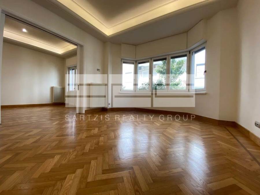 (Προς Πώληση) Κατοικία Διαμέρισμα || Αθήνα Κέντρο/Αθήνα - 217 τ.μ, 4 Υ/Δ, 1.580.000€ 