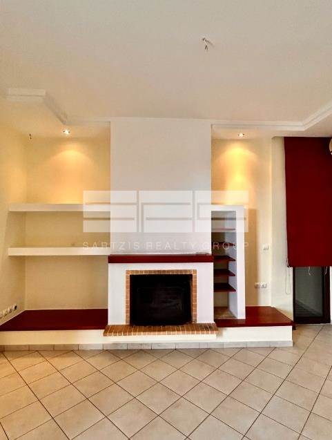 (For Sale) Residential Floor Apartment || Athens Center/Athens - 160 Sq.m, 3 Bedrooms, 380.000€ 