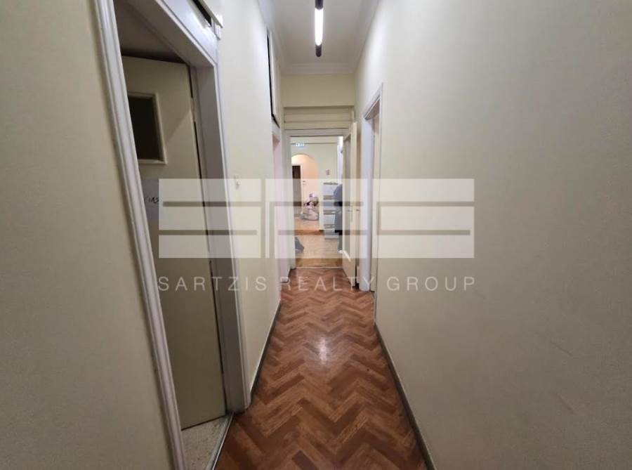 (Προς Πώληση) Επαγγελματικός Χώρος Γραφείο || Αθήνα Κέντρο/Αθήνα - 150 τ.μ, 4.000€ 