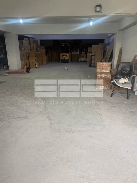 (Προς Πώληση) Επαγγελματικός Χώρος Αποθήκη || Ανατολική Αττική/Παλλήνη - 300 τ.μ, 1.500€ 