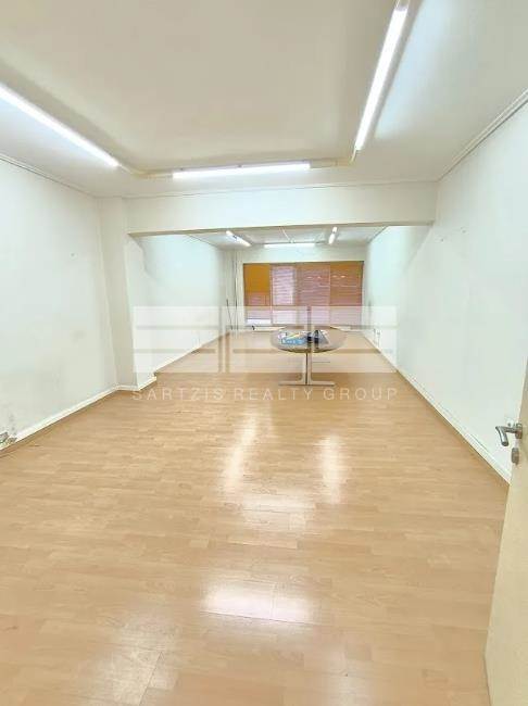 (Προς Πώληση) Επαγγελματικός Χώρος Γραφείο || Αθήνα Κέντρο/Αθήνα - 234 τ.μ, 3.500€ 
