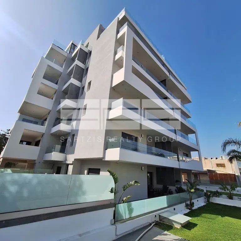 (Προς Ενοικίαση) Κατοικία Διαμέρισμα || Αθήνα Νότια/Γλυφάδα - 93 τ.μ, 2 Υ/Δ, 2.300€ 