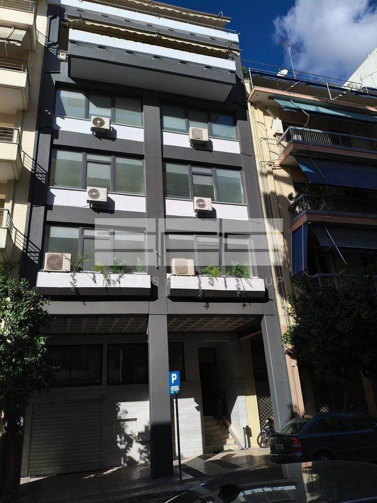 (Προς Ενοικίαση) Επαγγελματικός Χώρος Κτίριο || Αθήνα Κέντρο/Αθήνα - 345 τ.μ, 7.200€ 