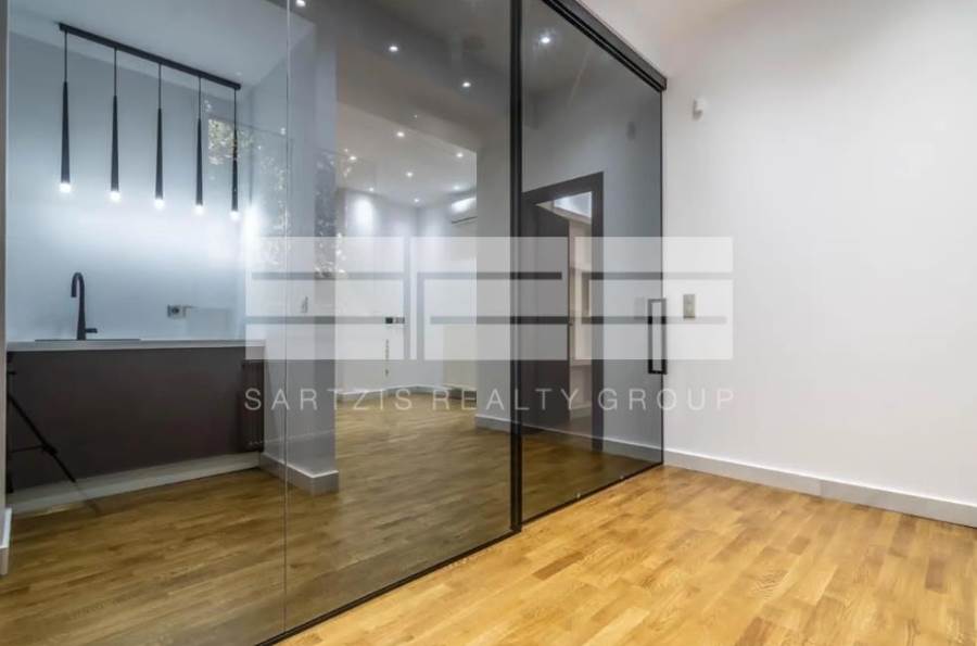 (Προς Ενοικίαση) Επαγγελματικός Χώρος Γραφείο || Αθήνα Κέντρο/Αθήνα - 96 τ.μ, 2.500€ 