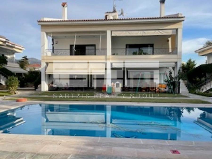 (Προς Ενοικίαση) Κατοικία Μεζονέτα || Αθήνα Βόρεια/Κηφισιά - 330 τ.μ, 4 Υ/Δ, 2.000€ 