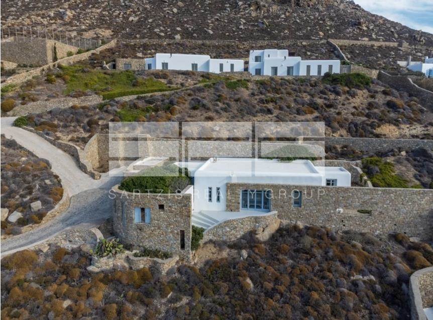 (For Sale) Residential Maisonette || Cyclades/Mykonos - 480 Sq.m, 6 Bedrooms, 3.300.000€ 