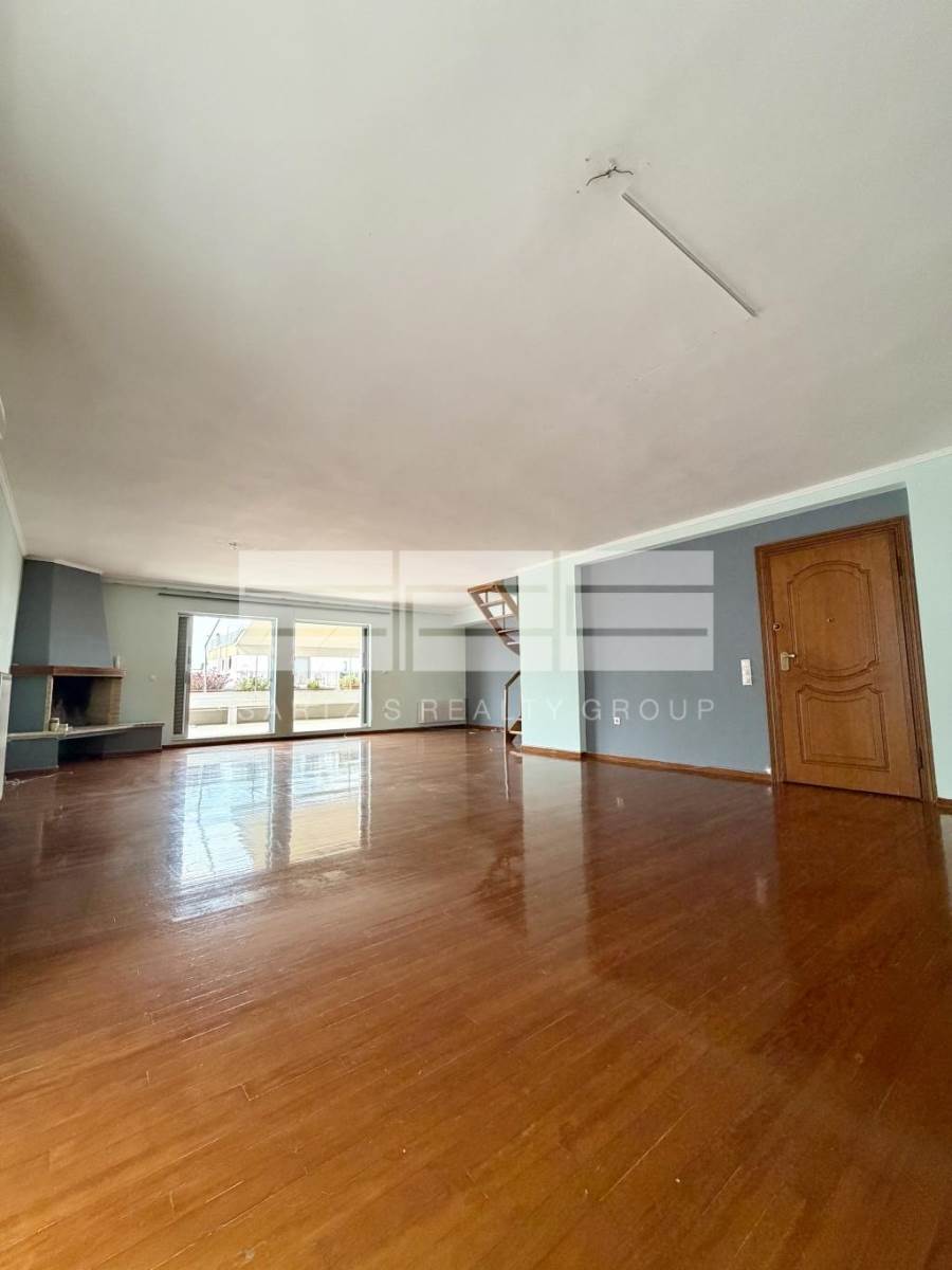 (Προς Ενοικίαση) Κατοικία Μεζονέτα || Αθήνα Νότια/Παλαιό Φάληρο - 160 τ.μ, 3 Υ/Δ, 1.600€ 