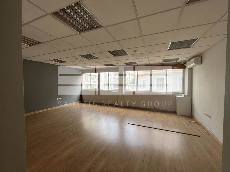 (Προς Ενοικίαση) Επαγγελματικός Χώρος Γραφείο || Αθήνα Κέντρο/Αθήνα - 192 τ.μ, 4.600€ 