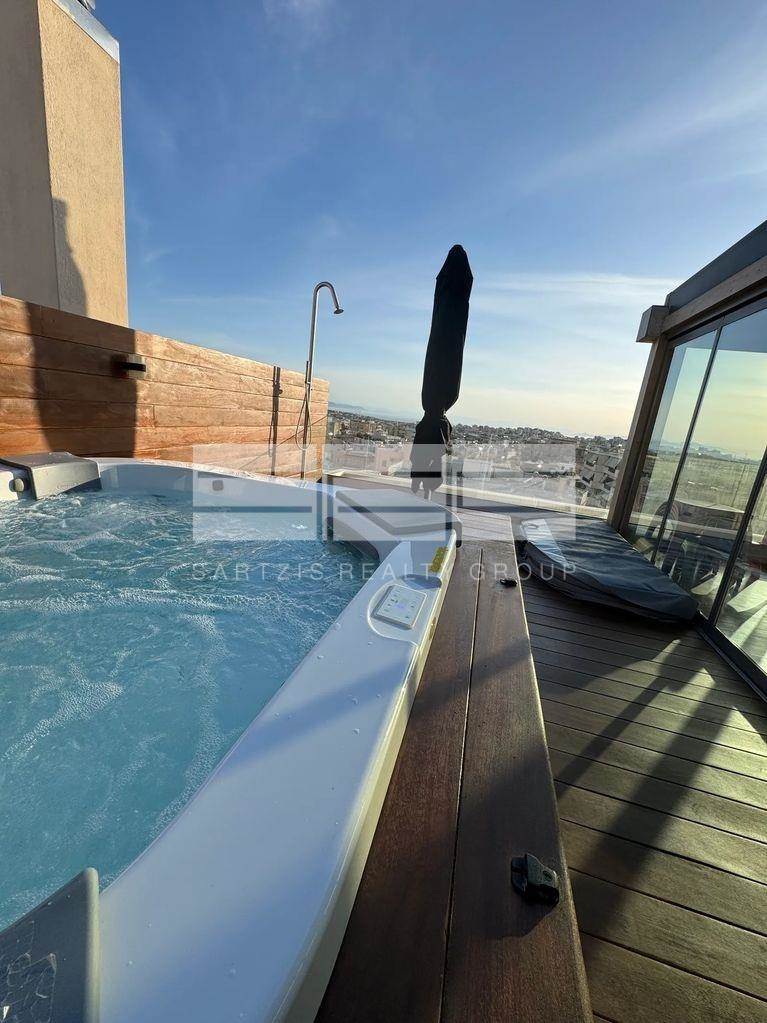 (For Sale) Residential Maisonette || Athens Center/Ilioupoli - 262 Sq.m, 3 Bedrooms, 1.390.000€ 