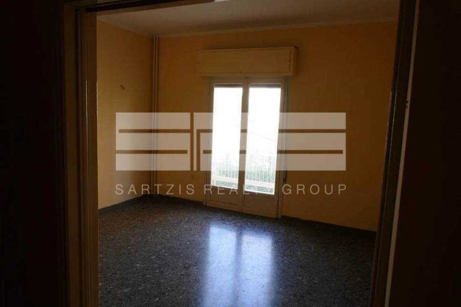 (Προς Πώληση) Κατοικία Πολυκατοικία/Κτίριο || Πειραιάς/Πειραιάς - 580 τ.μ, 10 Υ/Δ, 620.000€ 