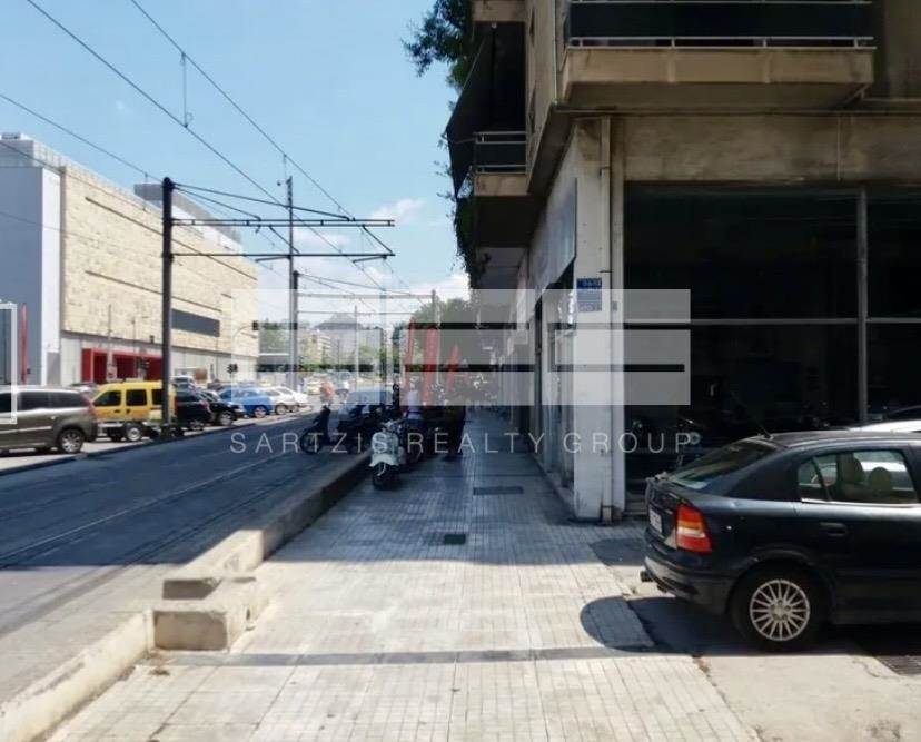 (Προς Πώληση) Επαγγελματικός Χώρος Κατάστημα || Αθήνα Κέντρο/Αθήνα - 445 τ.μ, 600.000€ 